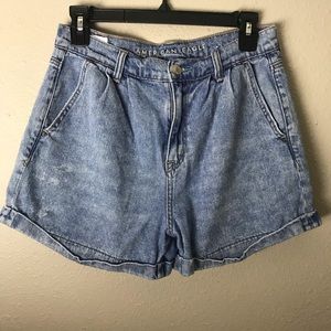 American Eagle mom shorts